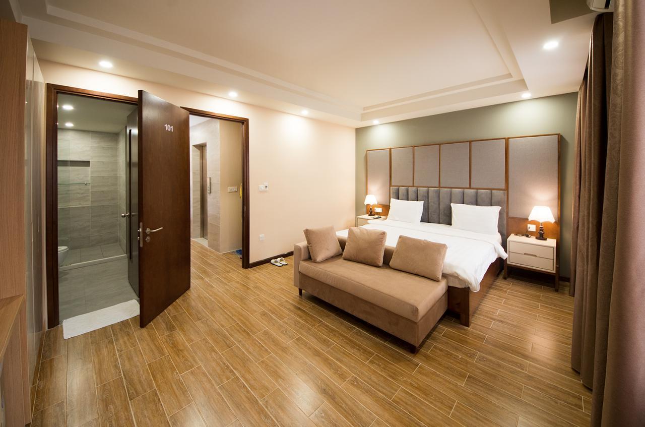 Shinee Apartment *